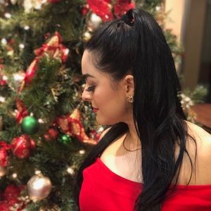 Meet your Posher, Estrella